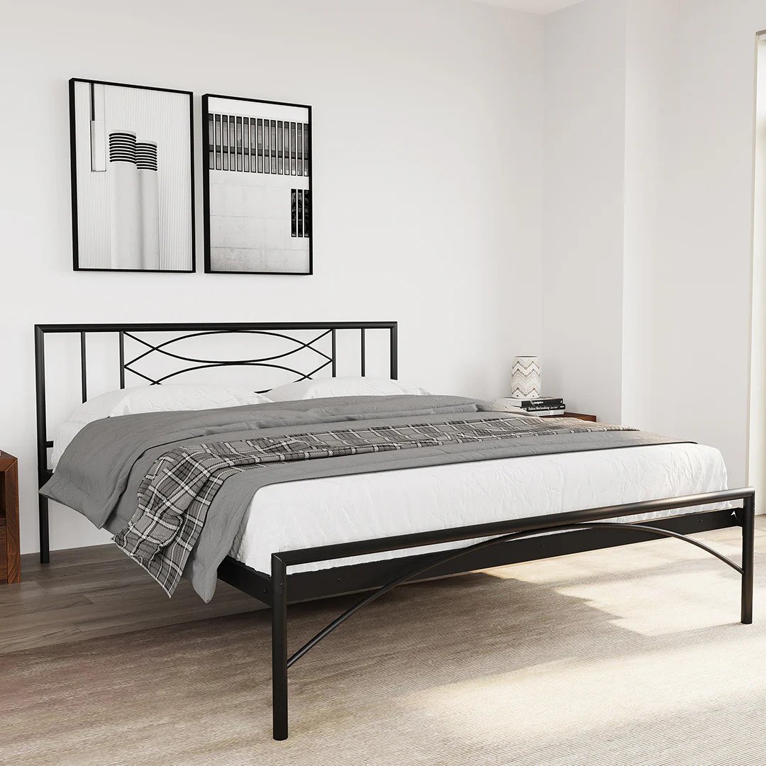 Vintage Style Metal Bed